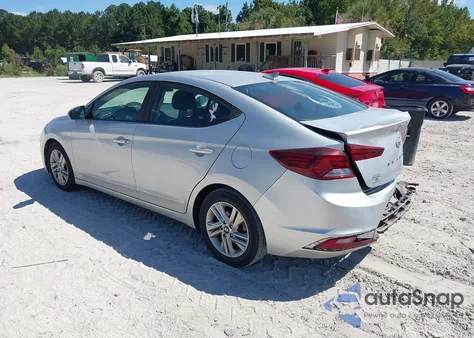 2019 Hyundai Elantra Sel z USA, uszkodzony, nr VIN 5NPD84LF4KH443789